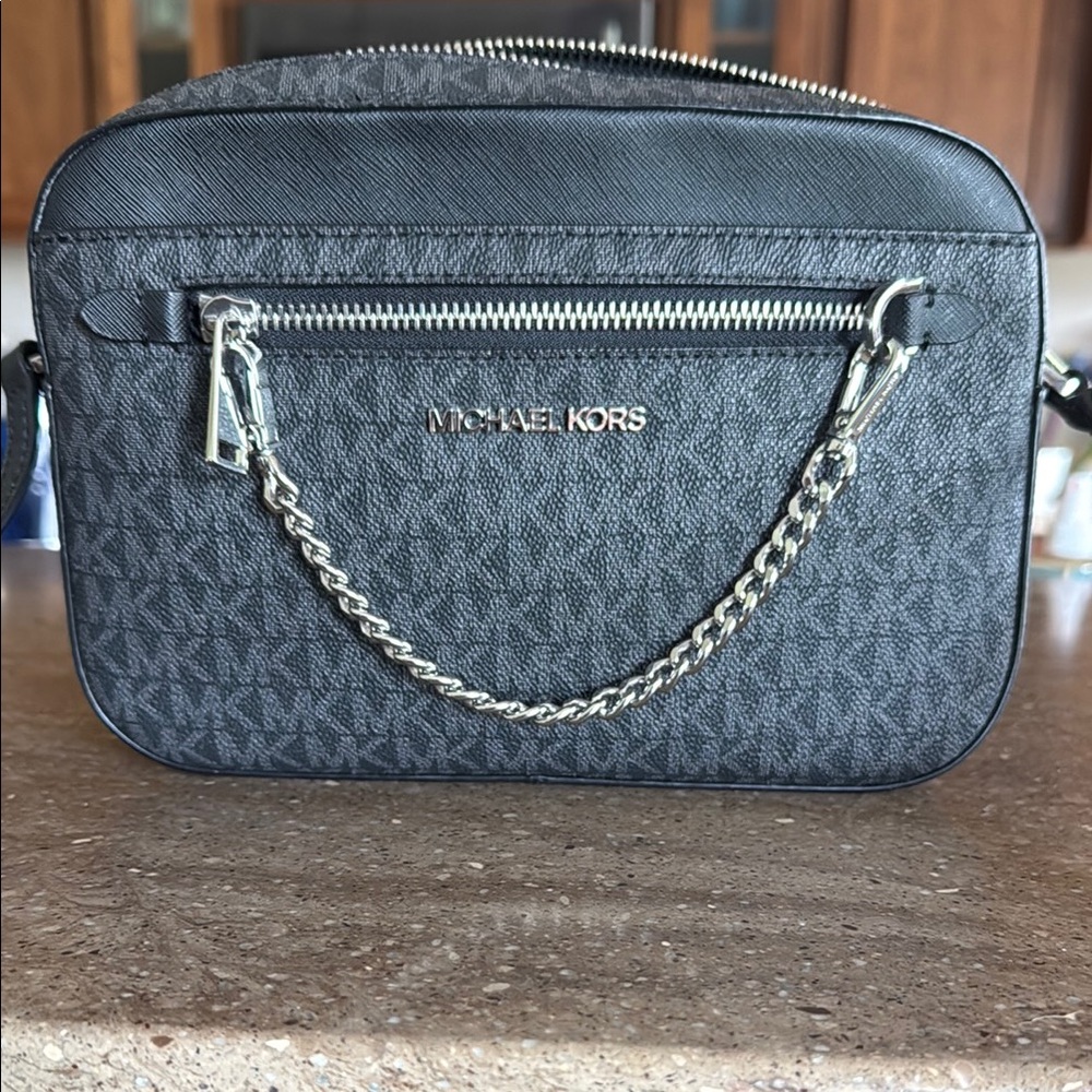 Michael Kors Black and Gold Chain Crossbody